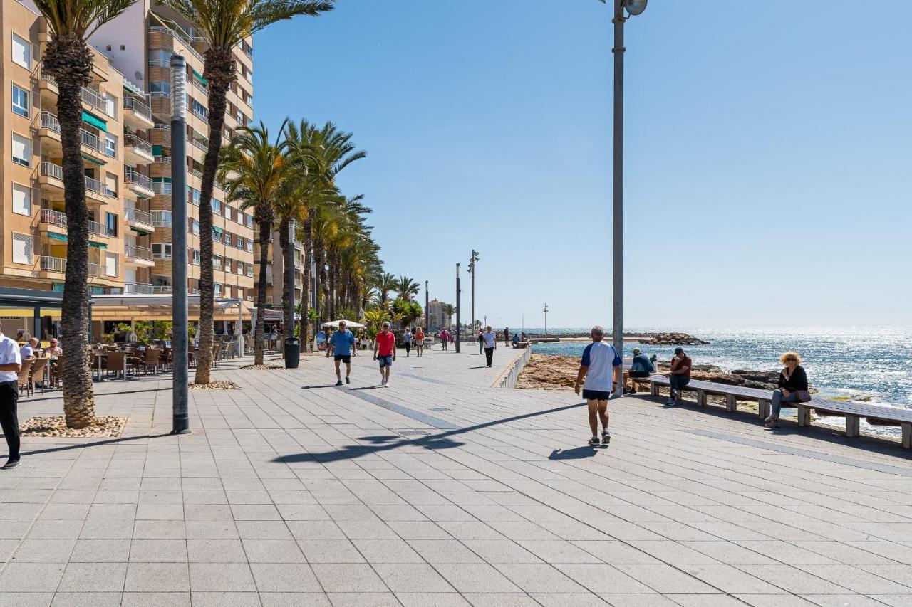Apolo Beach Front - Sea View Luxury Apartment Torrevieja Exteriér fotografie