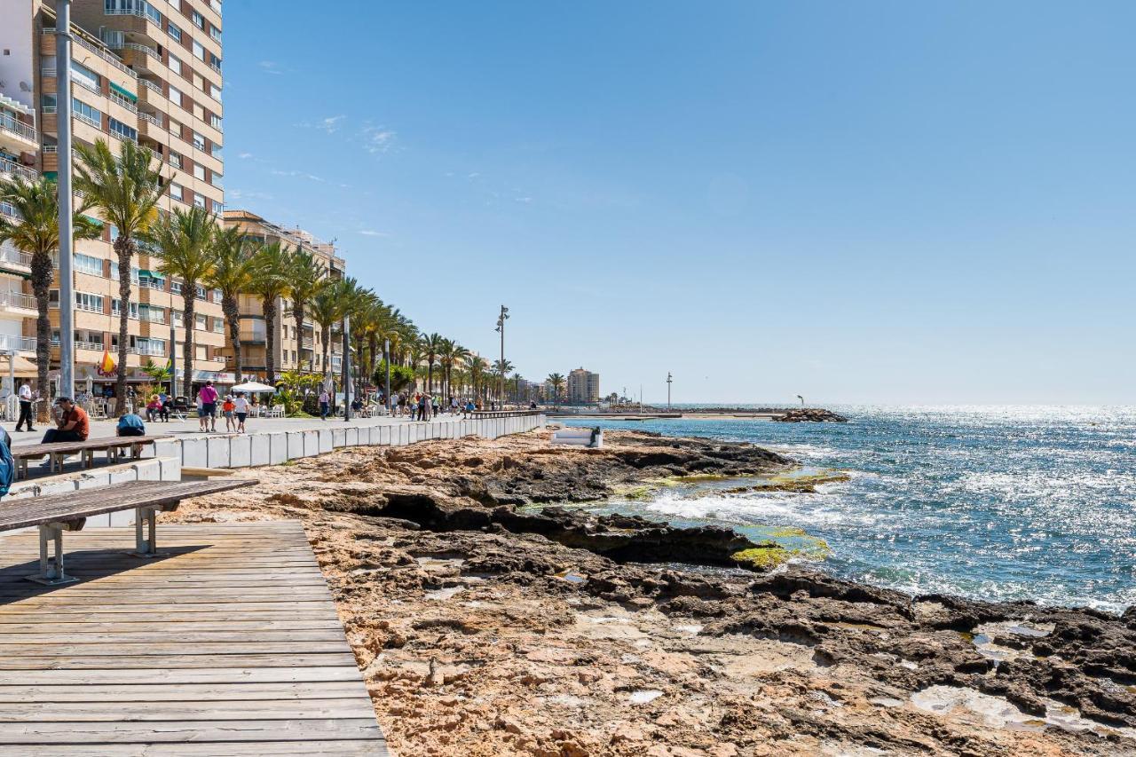 Apolo Beach Front - Sea View Luxury Apartment Torrevieja Exteriér fotografie