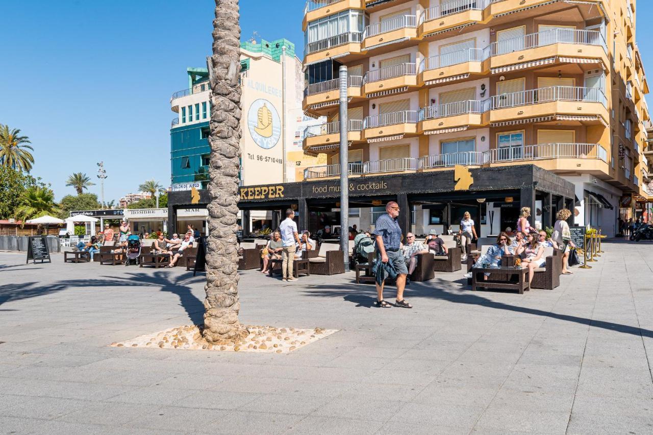Apolo Beach Front - Sea View Luxury Apartment Torrevieja Exteriér fotografie